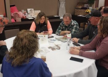 WACO Show Focuses on Legislative, Educational Issues