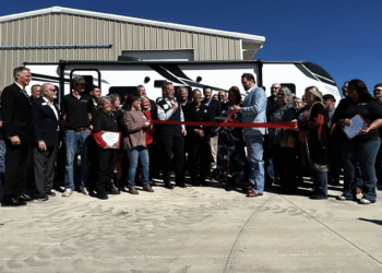 Navarro College, RVTI, Fun Town Open RV Tech Program