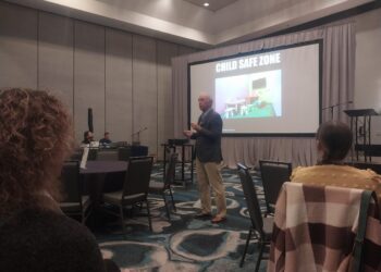CARVC Hosts Educational Sessions and Opens Trade Show